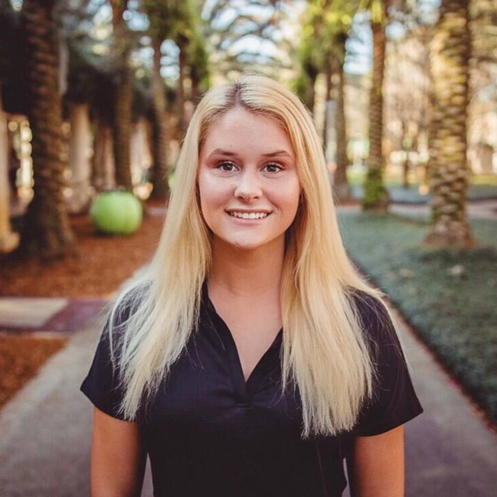 Meet your Posher, Victoria